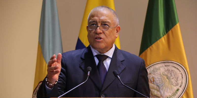 61 comisarios de familia se graduaron como especialistas gracias a inversión de $1.050 millones de la Gobernación de Cundinamarca