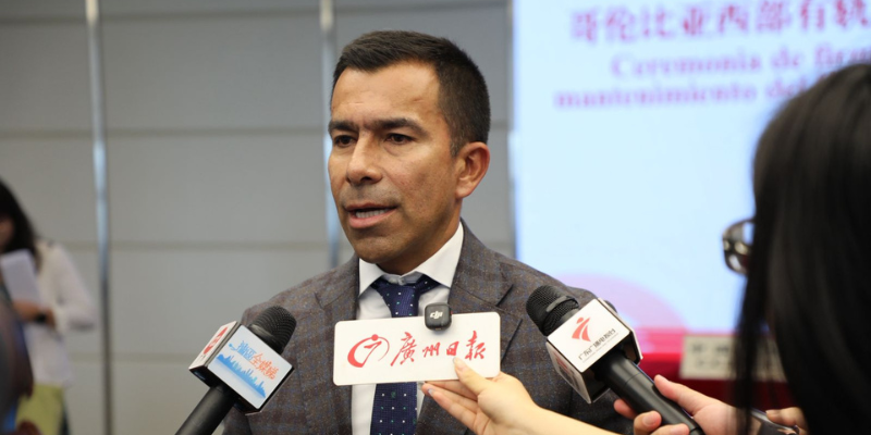 Gobernador Jorge Rey anuncia que el Metro de Guangzhou operará RegioTram de Occidente