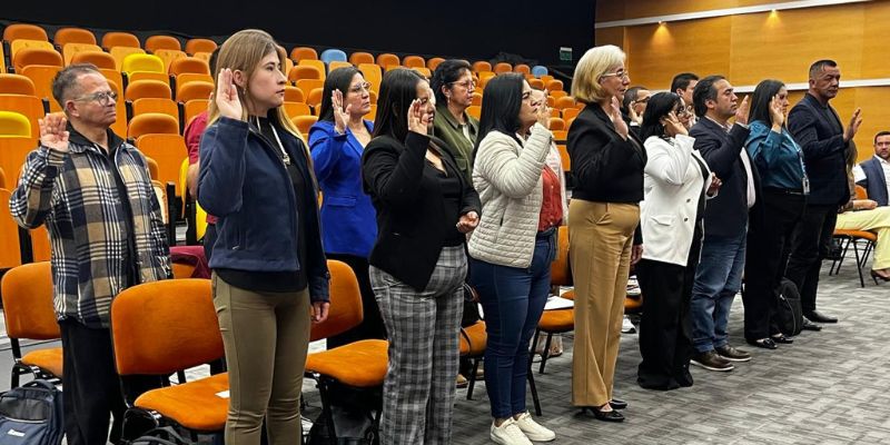 16 servidores públicos asumieron nuevos cargos administrativos en colegios oficiales de Cundinamarca
