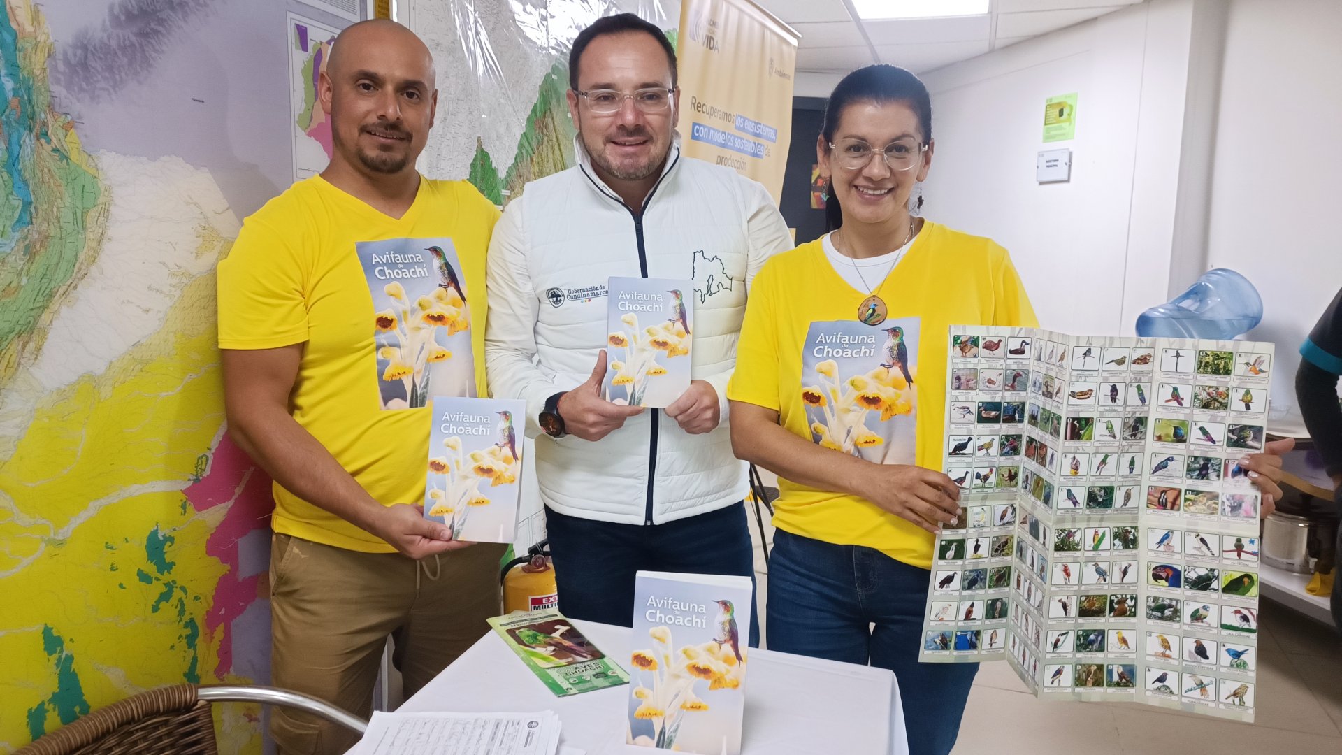Choachí celebra el lanzamiento de su Guía de Aves durante el foro “Volemos Juntos por la Conservación”